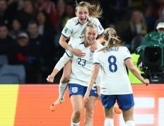 IM体育社区互动入口-包含英格兰完胜哥伦比亚，萨内绝境逆转的词条