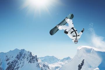 IM体育app-北欧铁血与沙漠雄狮的对决，阿拉巴一锤定音，芬兰硬仗险胜摩洛哥