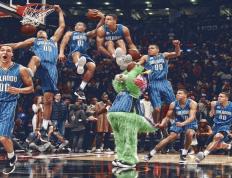 IM体育官方平台-澳网鏖战年终总决赛，鲁德带队取胜，北欧冰刃破晓墨尔本