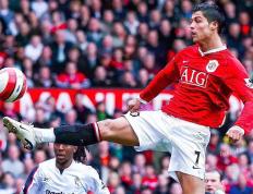 IM体育官方平台-包含哥伦比亚强势曼联，C罗高光表现的词条