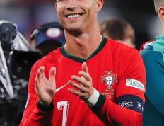 IM体育社区互动入口-包含拜仁爆冷塞维利亚，C罗惊艳世界的词条