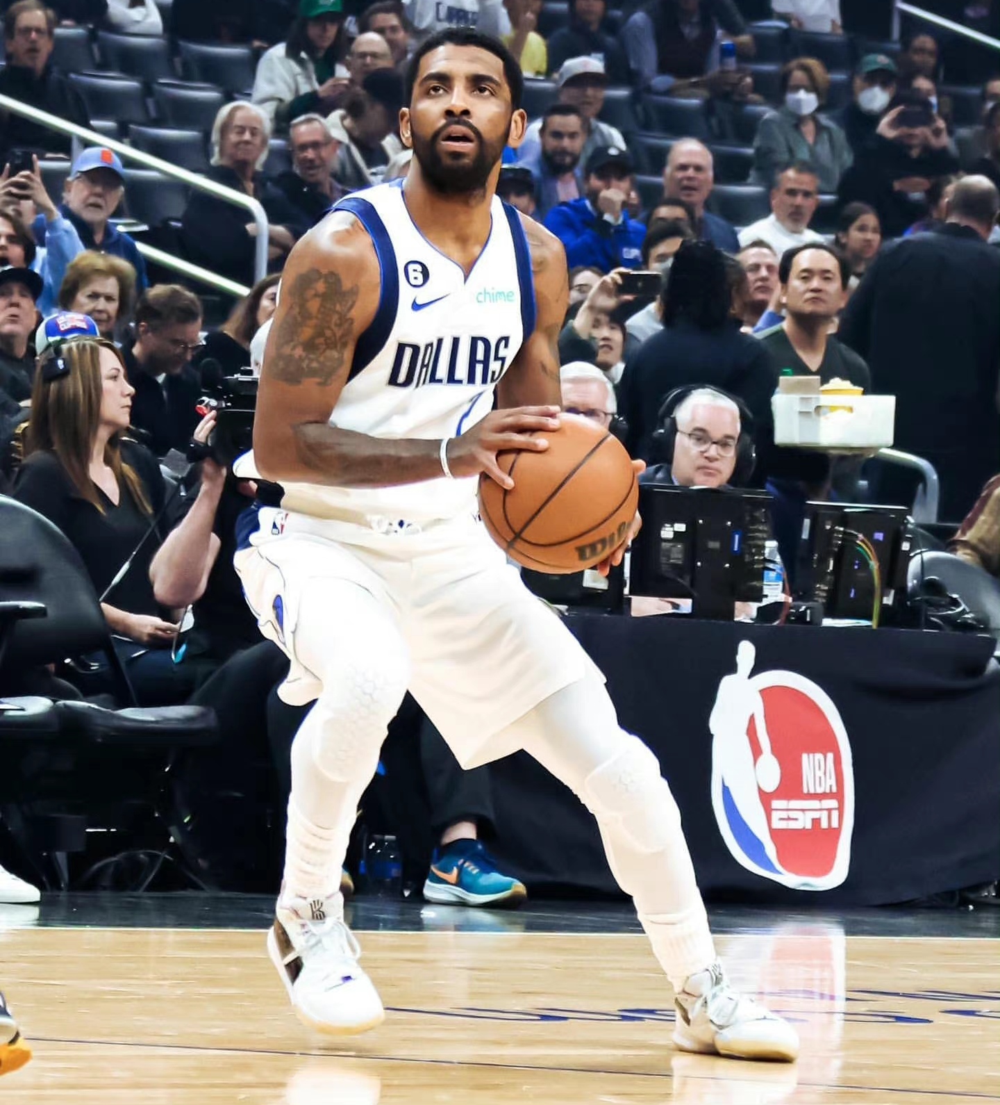 IM体育app-快船横扫尼日利亚男篮,欧文送出助攻的简单介绍