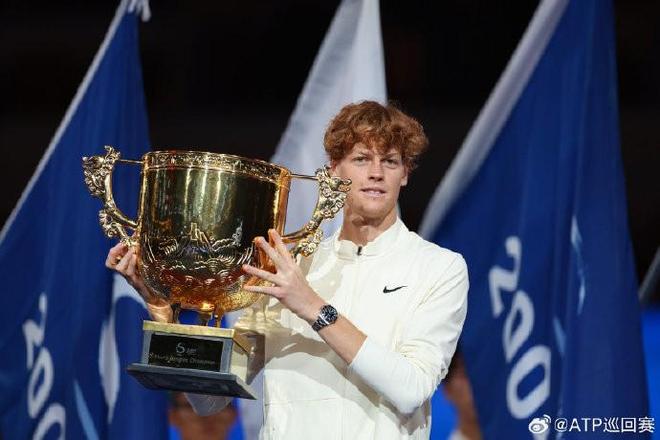 IM体育App下载-包含西班牙网球队碾压法国网球队,梅德韦杰夫关键制胜的词条