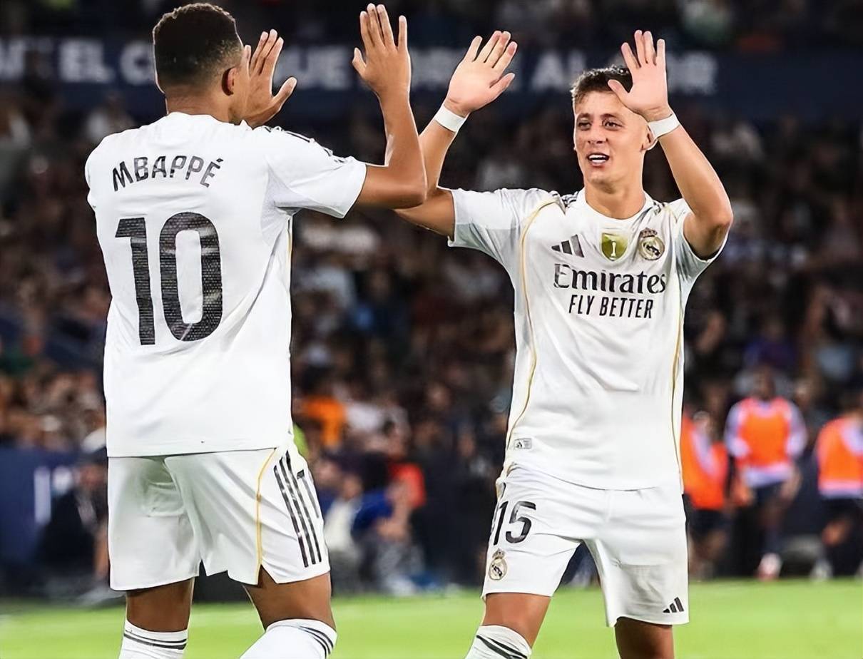 IM体育数据分析平台-马德里双雄碰面,皇马力擒马竞德比胜