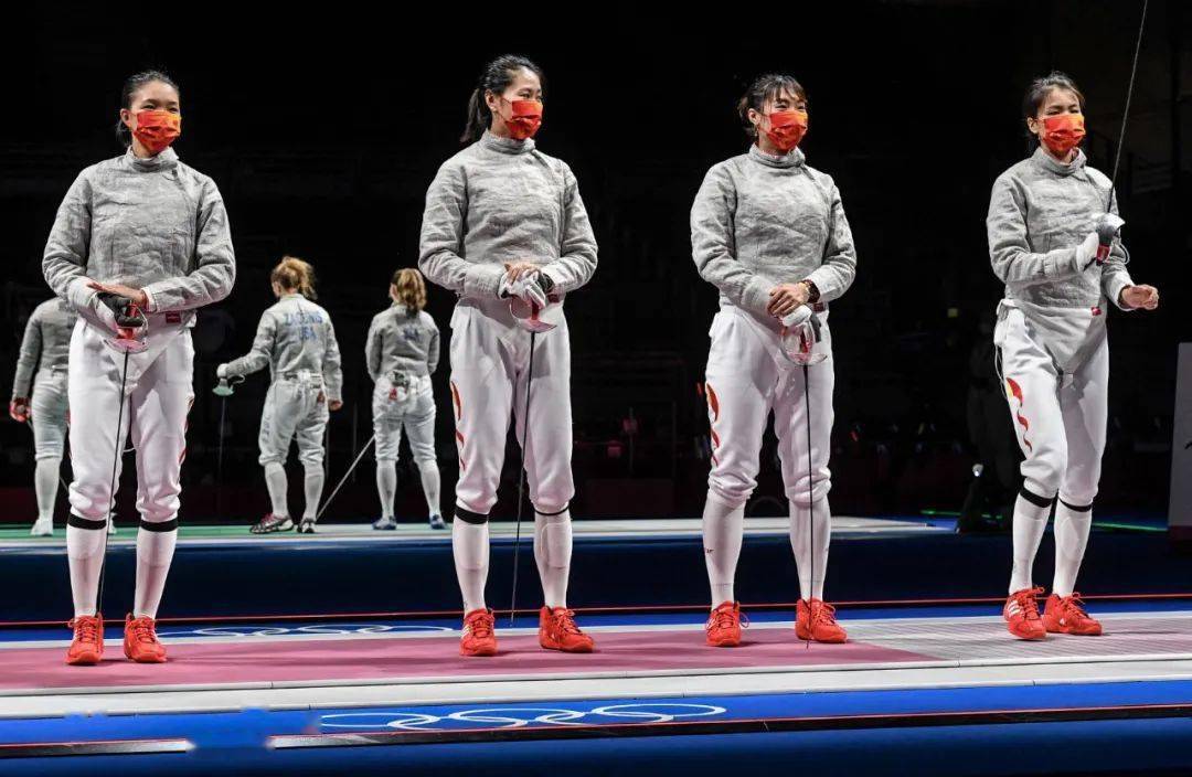 IM体育在线注册-俄罗斯代表队倾力奋战，终夺得击剑金牌的简单介绍