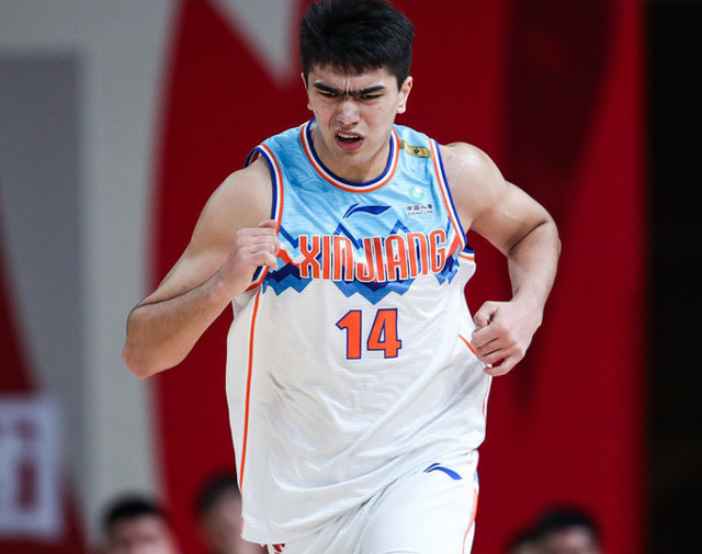 IM体育官方网站-包含雷霆险胜新疆队，浓眉哥惊艳四座的词条