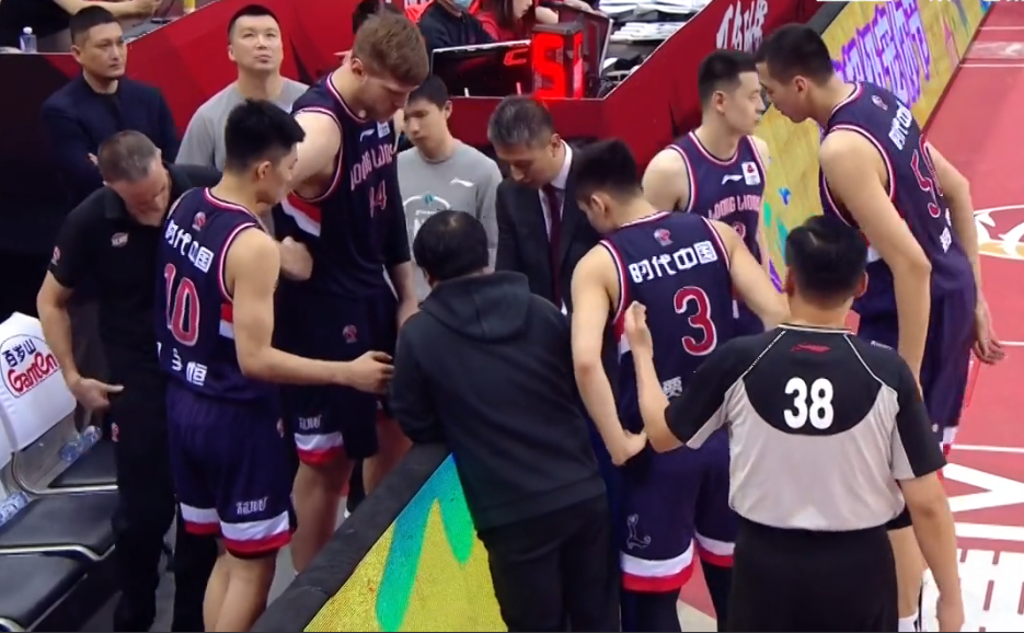 IM体育官网-包含广州队险胜四川队，麦科勒姆惊艳四座的词条