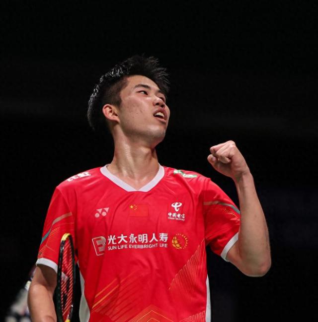 IM体育下载-法国队横扫德国队，李梓嘉关键制胜