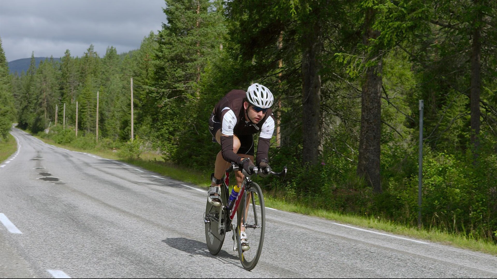IM体育-跨界传奇，比利亚雷亚尔击溃那不勒斯，罗德里在NBA总决赛接管比赛